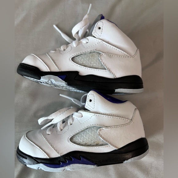 JORDAN 5 retro dark concord (TD) like new. 8c - Picture 3 of 6
